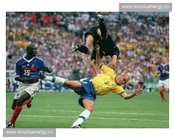 历届世界杯冠军回顾与分析 足球王国的荣耀与征程 历届世界杯冠军回顾与分析 足球王国的荣耀与征程